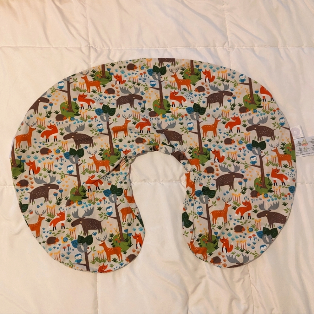 Boppy | Woodland animal slipcover
